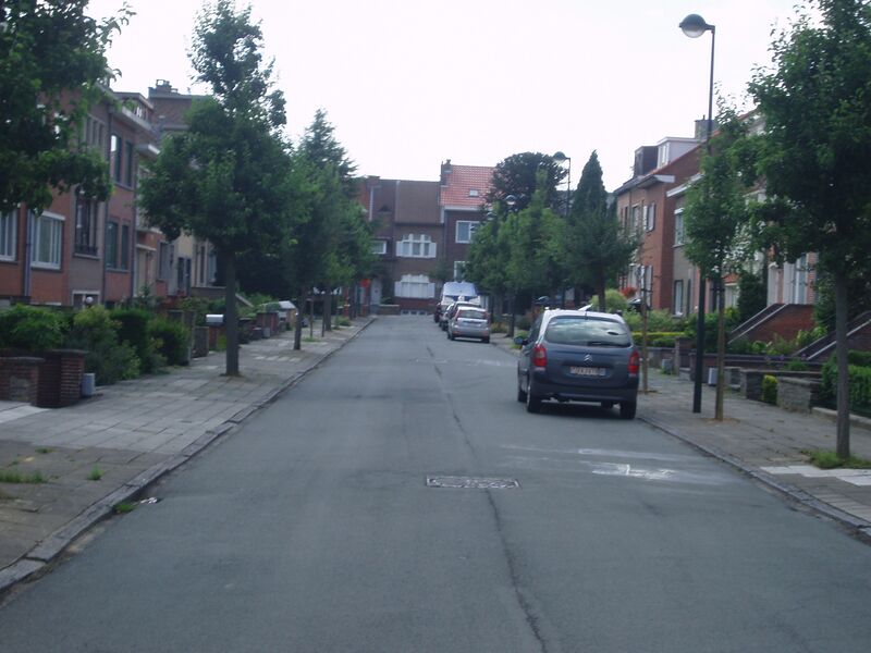 ملف:Avenue du Barbeau.JPG