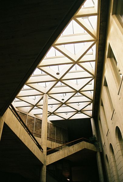 ملف:ETH Interior.jpg