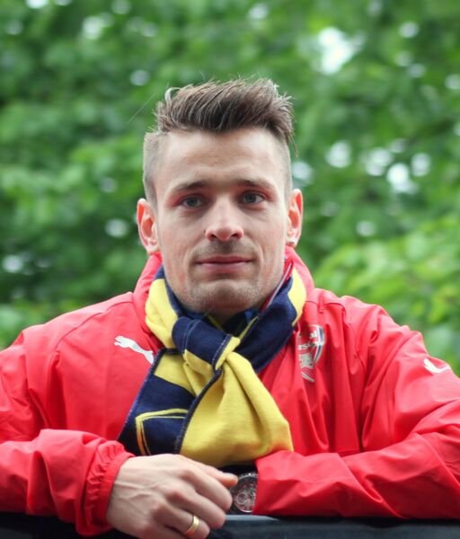 ملف:Mathieu Debuchy, 2015-05-31.JPG