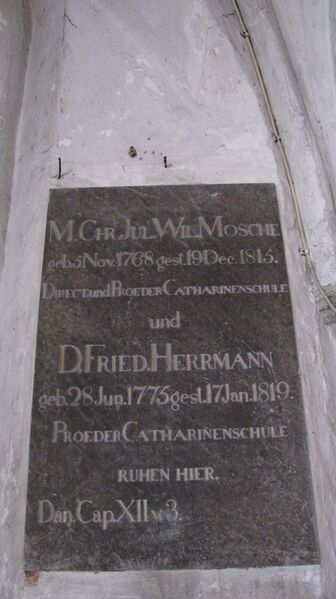 ملف:Grab Mosche Herrmann.JPG