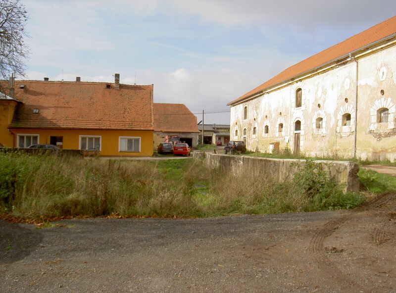 ملف:HorsovLandgutBerufsschule 08.JPG