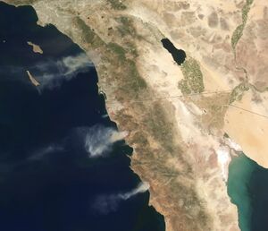May 2014 California Wildfires close-up.jpg