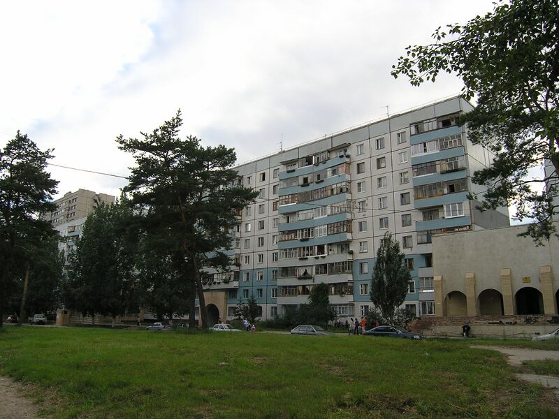 ملف:Ostrovskogo bulvar.JPG