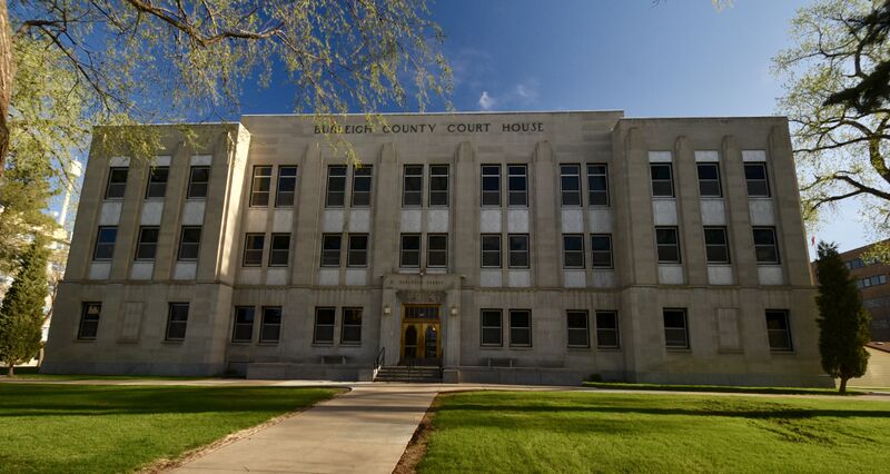 ملف:Burleigh County Courthouse.jpg