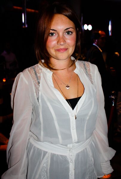 ملف:Lacey Turner 2010.jpg