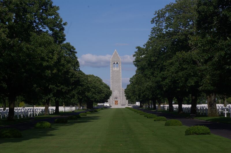ملف:9975-Brittany American Cemetery.JPG