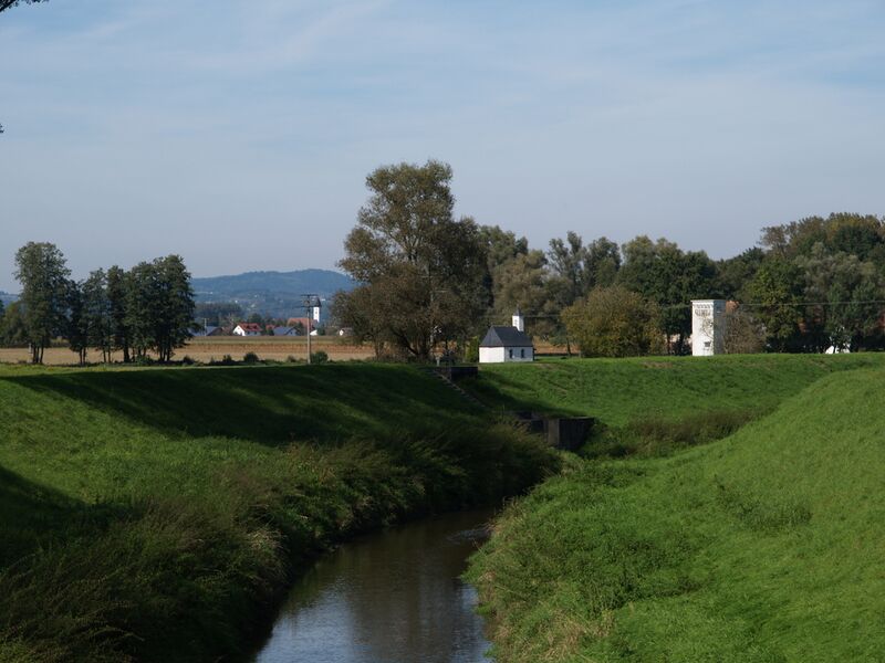 ملف:Sulzbach-Schwarzach-Ableiter (1).JPG