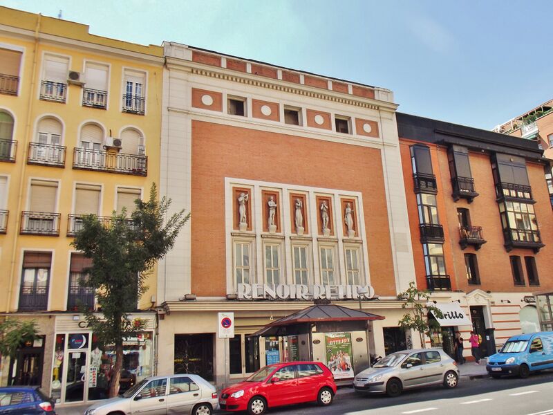 ملف:Renoir Retiro, Madrid.JPG