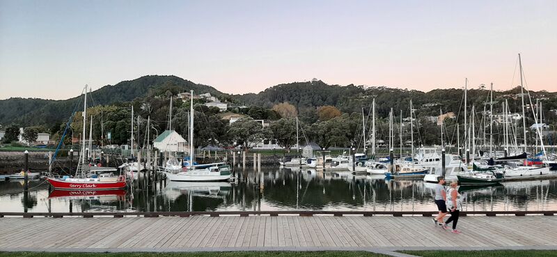 ملف:Riverside 3.jpg