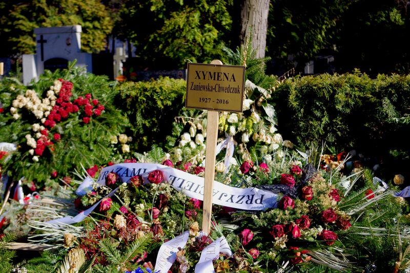 ملف:Xymena Zaniewska (grób) 01.JPG
