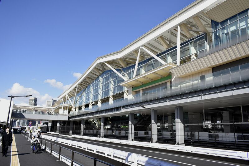 ملف:Takanawa Gateway Station 200316a1.jpg