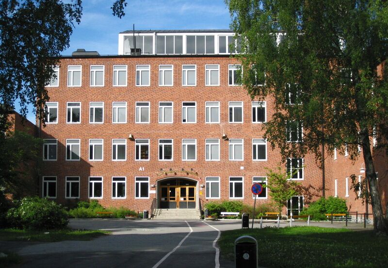 ملف:Blackebergs gymnasium.jpg