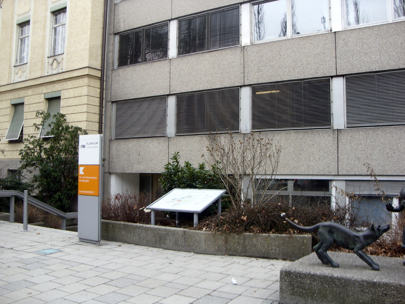 ملف:Haunersche Haupteingang.png