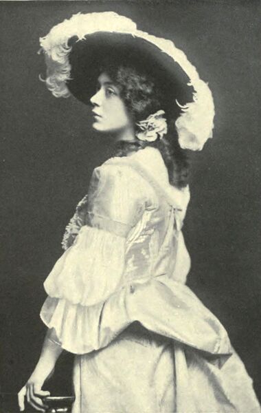 ملف:Miss Georgie Mendum.jpg