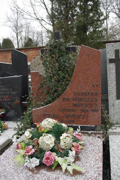 ملف:Barbara Rachwalska (grób) 2.JPG