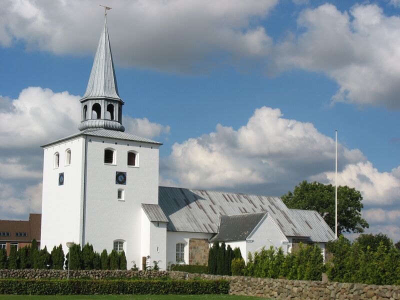 ملف:Hedensted Kirke (1).JPG