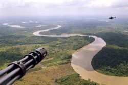 The white blood in the Mataje river (Photo from Periodistas Sin Cadenas).jpg