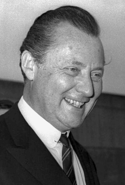 ملف:Axel Springer 1966.jpg
