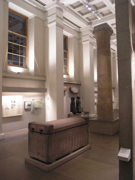 ملف:BM, AES Egyptian Sculpture (Room 4), View North.3.JPG