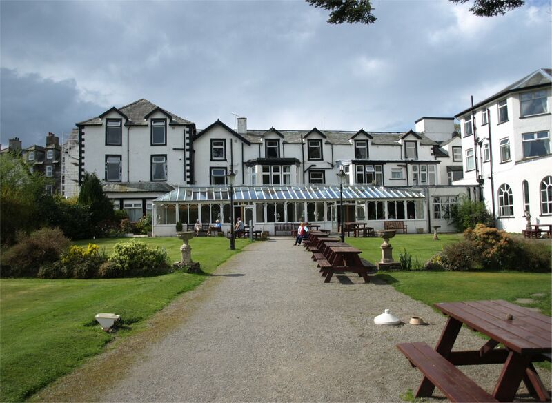 ملف:Portinscale-derwentwater-hotel.jpg