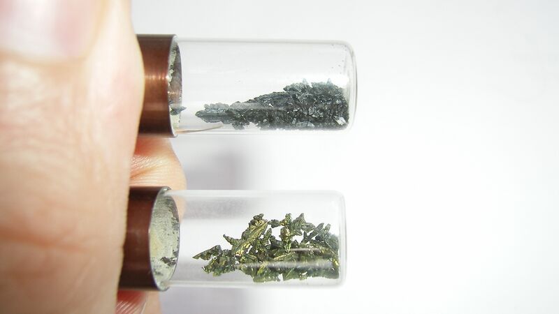 ملف:Vanadium-oxidiert.JPG