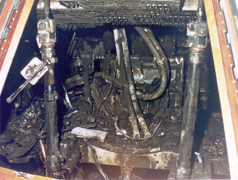 ملف:Apollo 1 fire.jpg