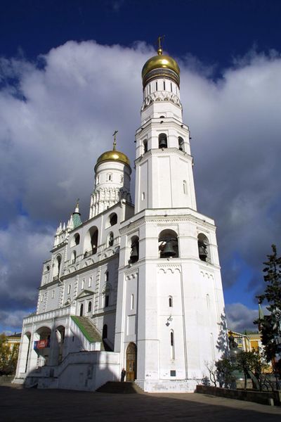 ملف:Ivan the Great Bell Tower Kremlin.ru.jpg