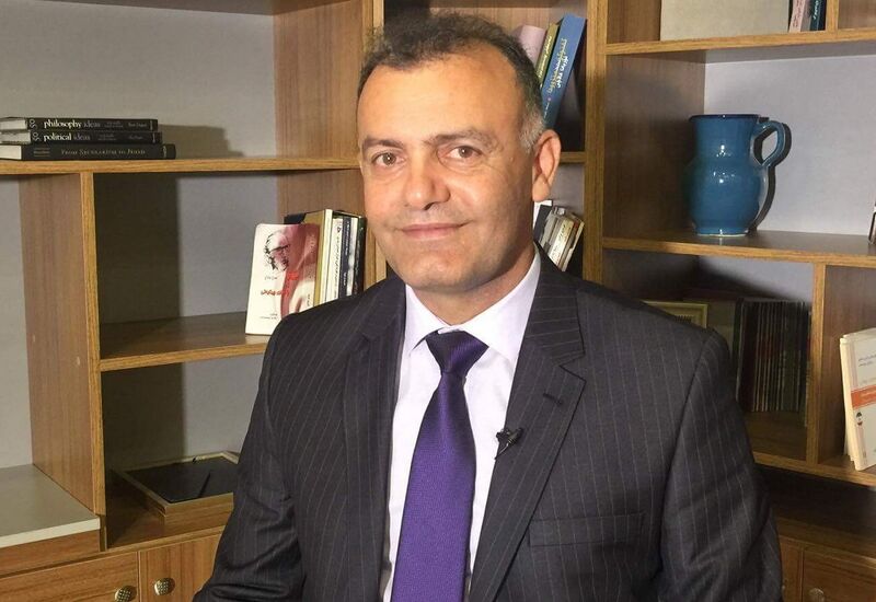 ملف:Adel Bakawan.jpg