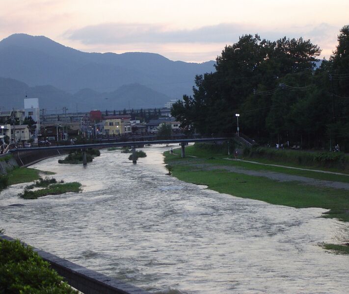 ملف:IwateRiver.JPG
