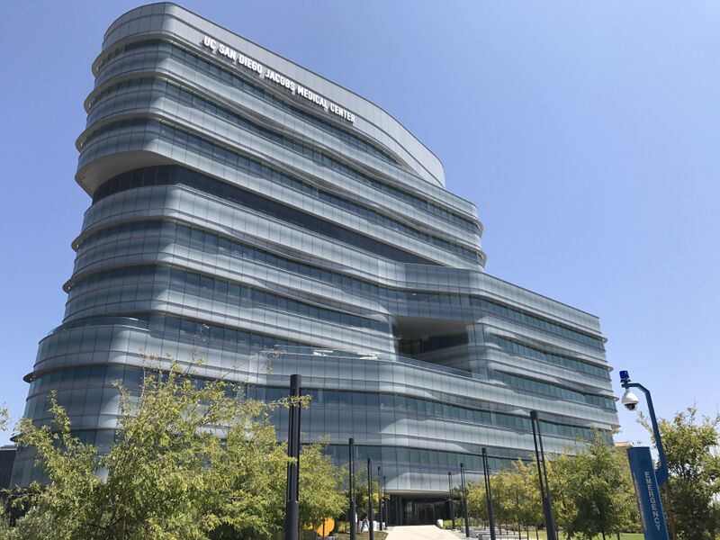 ملف:Jacobs Medical Center southwest.jpg