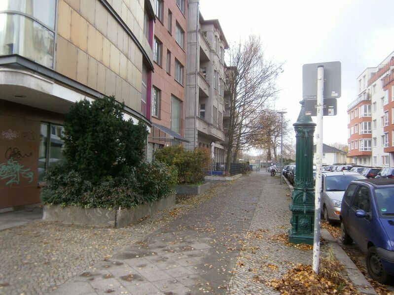 ملف:Straßenbrunnen9 Pankow Pichelswerder (18).jpg