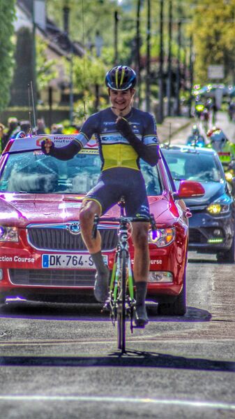 ملف:Tour de L'eure.jpg