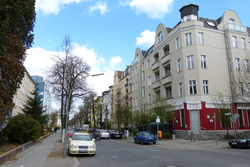 ملف:120408-Steglitz-Lepsiusstraße.JPG