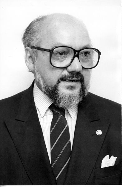 ملف:Institucional (15997242202).jpg