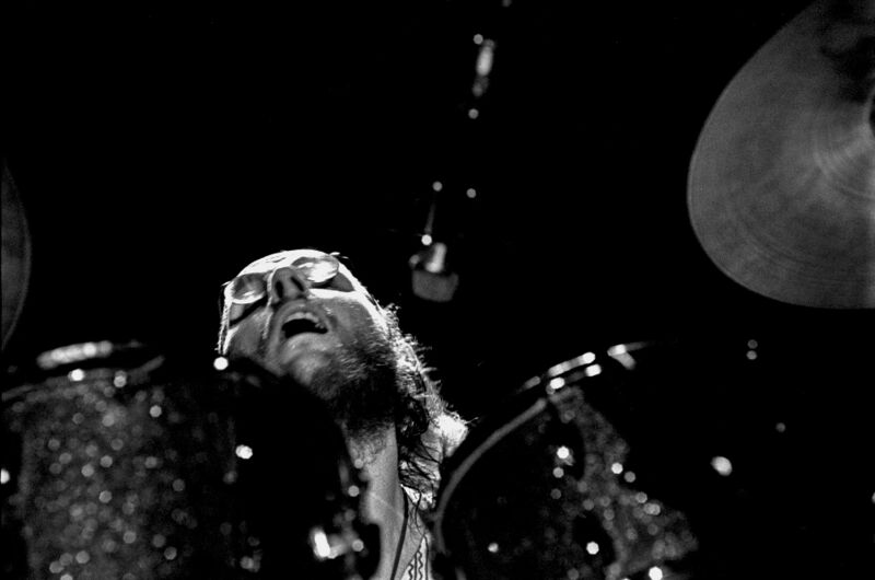 ملف:John Weathers.jpg