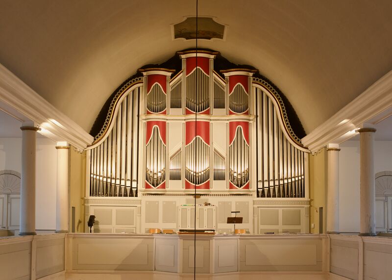 ملف:Martinikirche Eule-Orgel 1.jpg