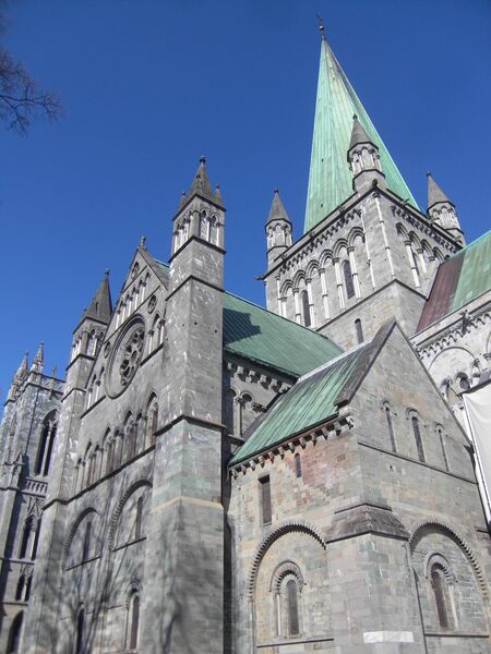 ملف:Nidaros Cathedral.JPG
