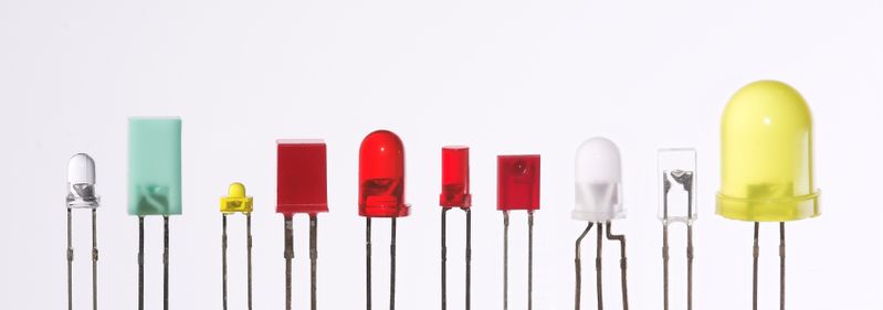 ملف:Verschiedene LEDs.jpg