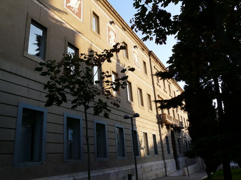 ملف:Casa Maternitat P1070175.JPG