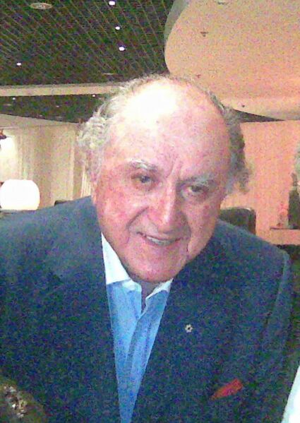 ملف:David Azrieli.jpg