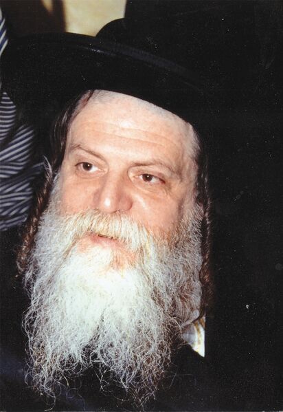 ملف:Rabby s y kohn1.jpg