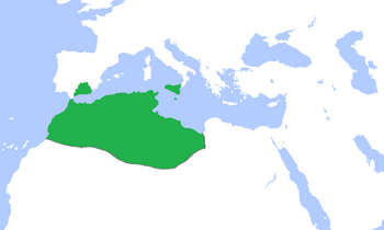 الأراضي التي كانت تحت حكم الزيريون (الأخضر)، أكبر اتساع حوالي 1000.