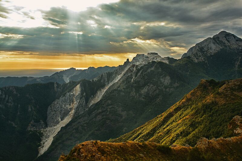 ملف:ALPI APUANE.jpg