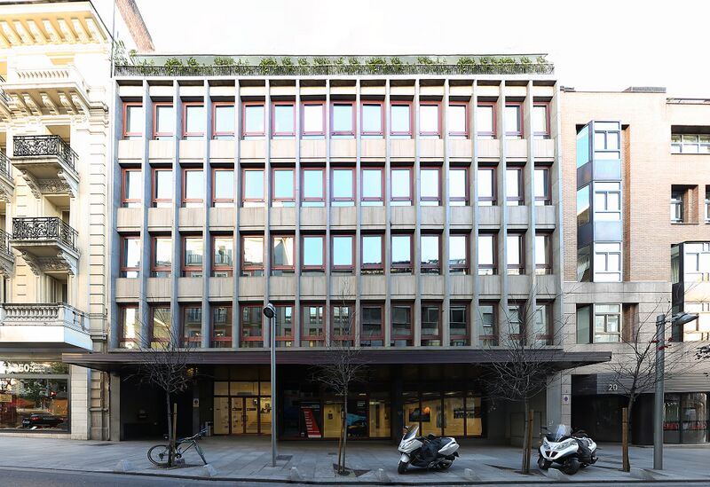 ملف:Fachada Recoletos.jpg