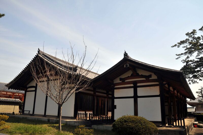 ملف:Horyuji Temple 06.JPG