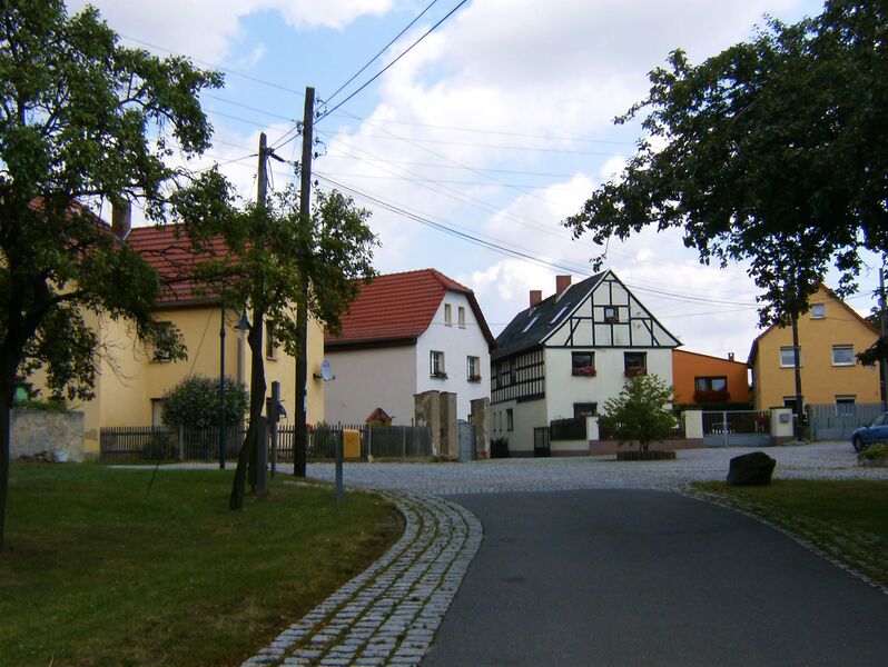 ملف:Weißig, Rundling.JPG