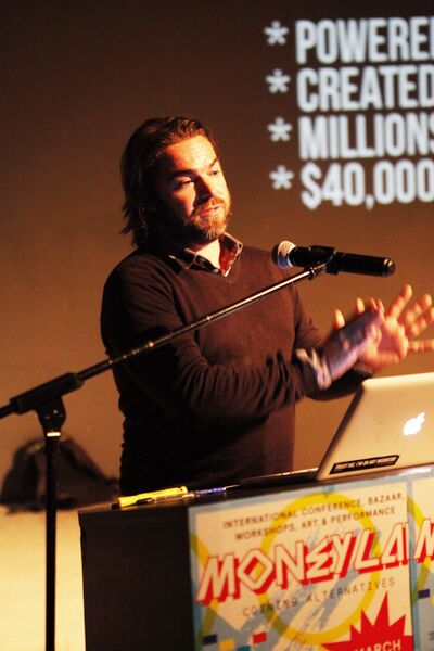 ملف:Jamie King (13330238764).jpg