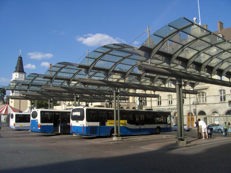 ملف:Keskustori bus terminals1.jpg