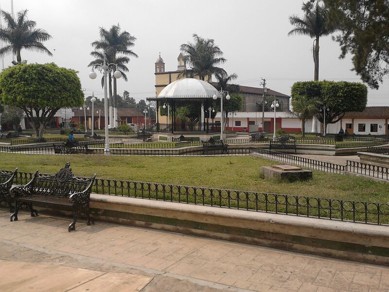 ملف:P020513 15.27.jpg