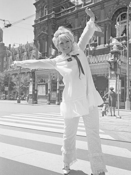 ملف:Julia Foster (1968).jpg